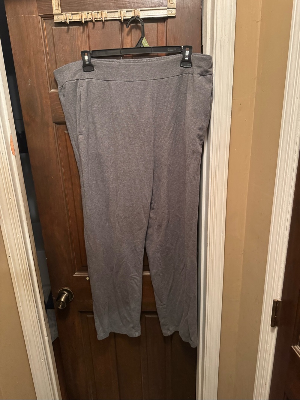 Women’s XXL Time and Tru Gray Knit Sweat Pants